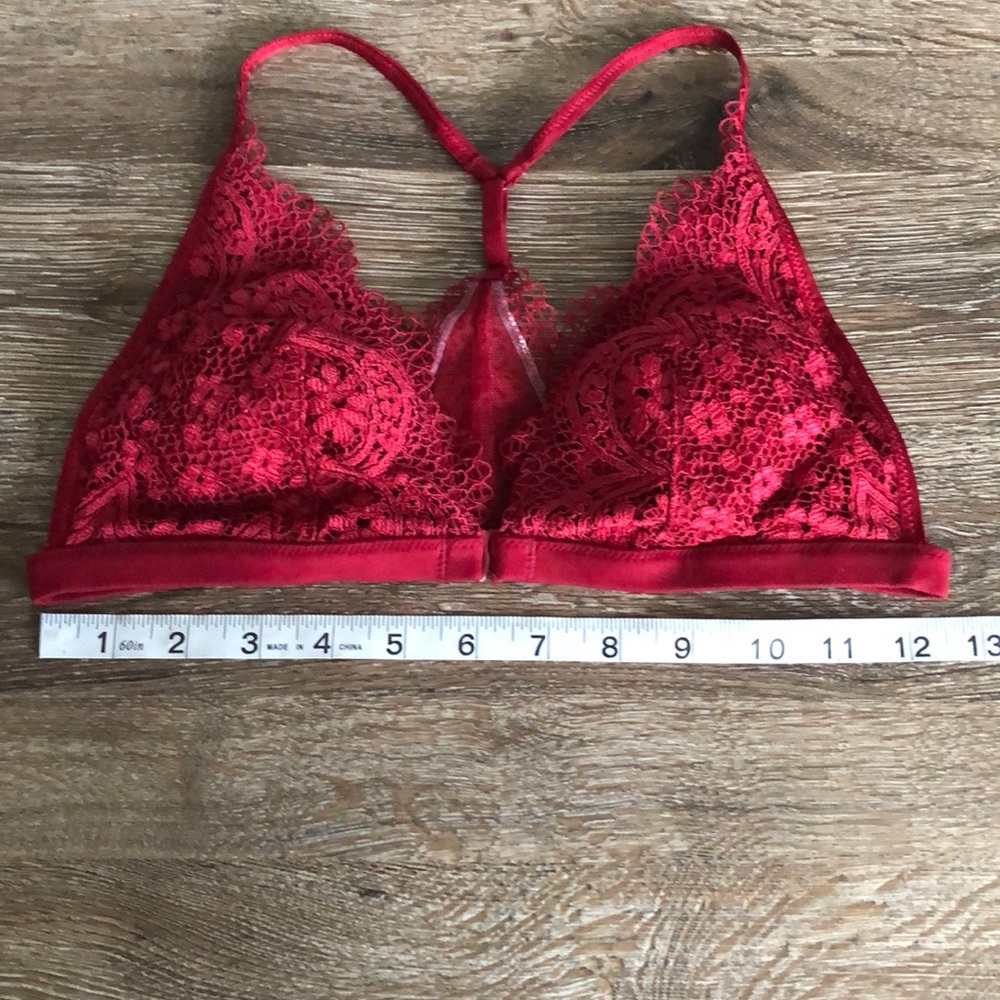 Victoria’s Secret Body by Victoria bralette - Picture 7 of 7